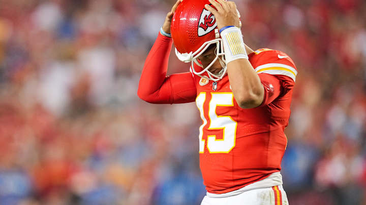 Chiefs’ Uncertain Start Still Revolves Around Patrick Mahomes Chiefs’ Uncertain Start Still Revolves Around Patrick Mahomes