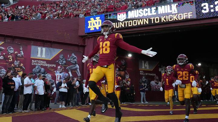 USC Football: Key Defenders Questionable for Pac-12 Showdown, Says Coach Riley