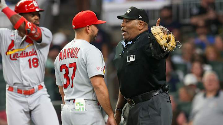 Umpire Laz Diaz Makes String of Bad Calls After Ejecting St. Louis Cardinals Coach