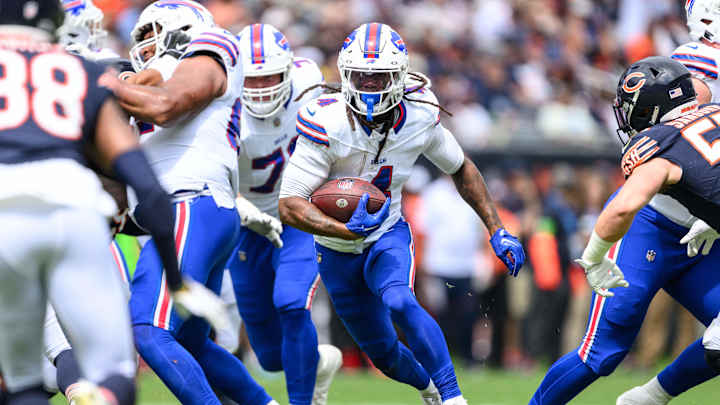 Bills Coach Ken Dorsey Reveals How RB James Cook 'Continues To Grow'