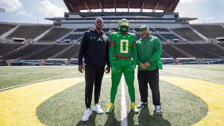 The Latest: Oregon Commit Xadavien Sims Ready to get Back to Eugene The Latest: Oregon Commit Xadavien Sims Ready to get Back to Eugene