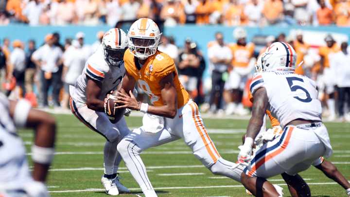 Report: Tennessee QB Nico Iamaleava Is Questionable Against Austin Peay
