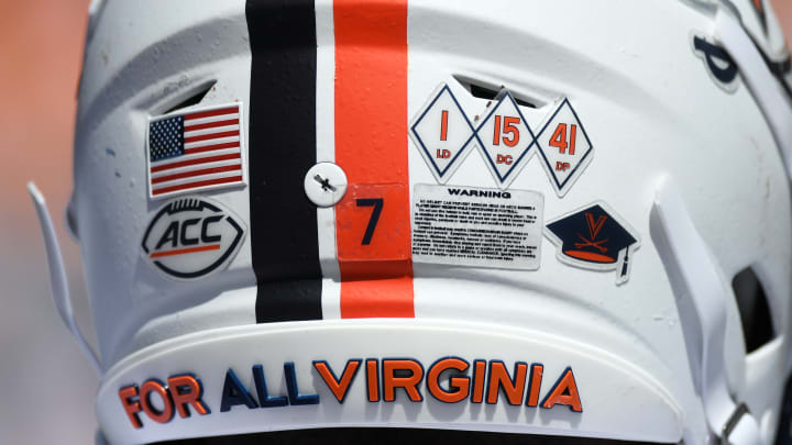 Virginia Football Holds Touching Pregame Tribute for Three Players Killed in Shooting Virginia Football Holds Touching Pregame Tribute for Three Players Killed in Shooting