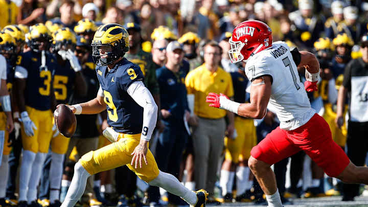 COLUMN: Michigan Football Players Of The Game In Win Vs. UNLV COLUMN: Michigan Football Players Of The Game In Win Vs. UNLV