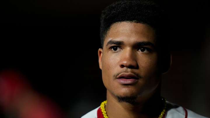 Cincinnati Reds' Rookie Gets Injury Diagnosis, Looking to Avoid Injured List Trip Cincinnati Reds' Rookie Gets Injury Diagnosis, Looking to Avoid Injured List Trip