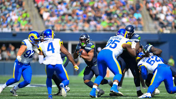 Seahawks Halftime Observations: Geno Smith, Offense Start Hot vs. Rams
