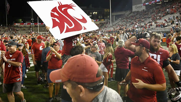 Eight Pac-12 Teams Find a Place in This Week's AP Top-25 Football Rankings