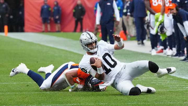 New-Look Raiders Don't Quit, Down Broncos, 17-16