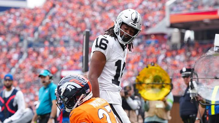 Two Raiders Who Shined in 17-16 Win Over Broncos Two Raiders Who Shined in 17-16 Win Over Broncos