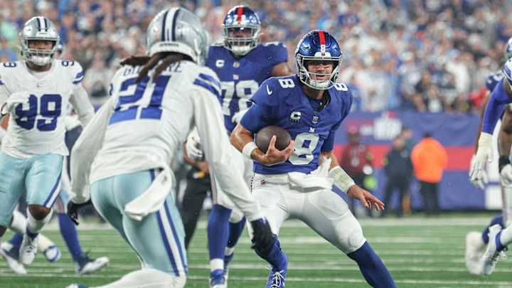 Terri-blue: Cowboys Take a 26-0 Halftime Lead Over the Giants