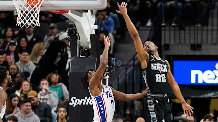 Spurs Fiesta 5: San Antonio vs. Philadelphia 76ers - Which Has Brighter Future?