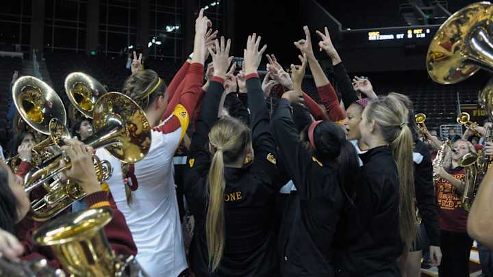 USC Women’s Volleyball Club Wins Trojan Invitational Title USC Women’s Volleyball Club Wins Trojan Invitational Title
