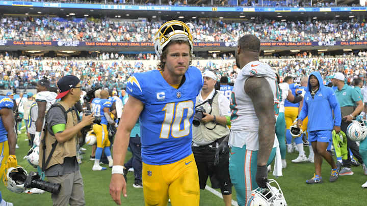 Chargers Performance in Week 1 Yields a 'Passable' Grade Chargers Performance in Week 1 Yields a 'Passable' Grade