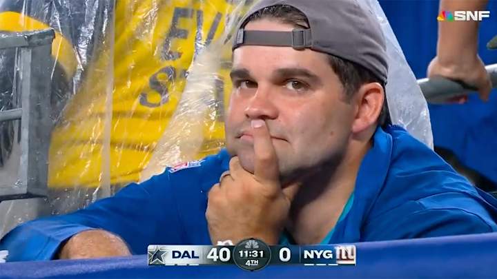 Hapless Giants Fan Couldn’t Avoid Becoming Meme During Blowout Loss to Cowboys Hapless Giants Fan Couldn’t Avoid Becoming Meme During Blowout Loss to Cowboys