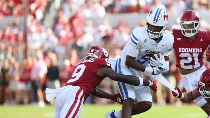 Oklahoma Names Captains for Tulsa Game Oklahoma Names Captains for Tulsa Game