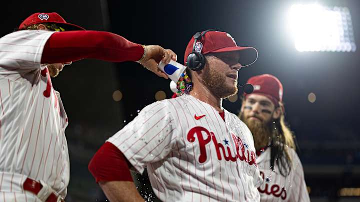 Phillies Split Braves Doubleheader And Trim Wild Card Magic Number Phillies Split Braves Doubleheader And Trim Wild Card Magic Number
