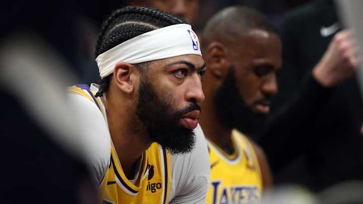 Expert Thinks All-Star Laker Should Come Off Bench For Team USA In 2024 Olympics Expert Thinks All-Star Laker Should Come Off Bench For Team USA In 2024 Olympics