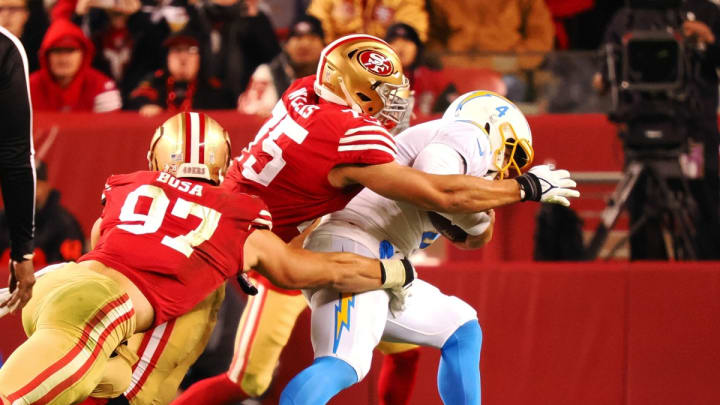 Raiders Sign One to Practice Squad, Release One