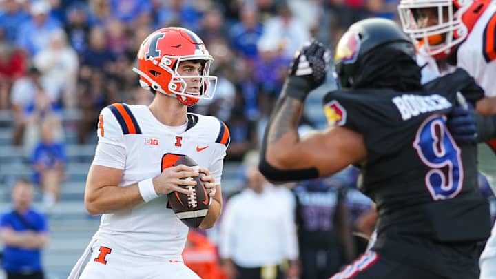 Week Two Jayhawk Spotlight: Jereme Robinson and Austin Booker Week Two Jayhawk Spotlight: Jereme Robinson and Austin Booker