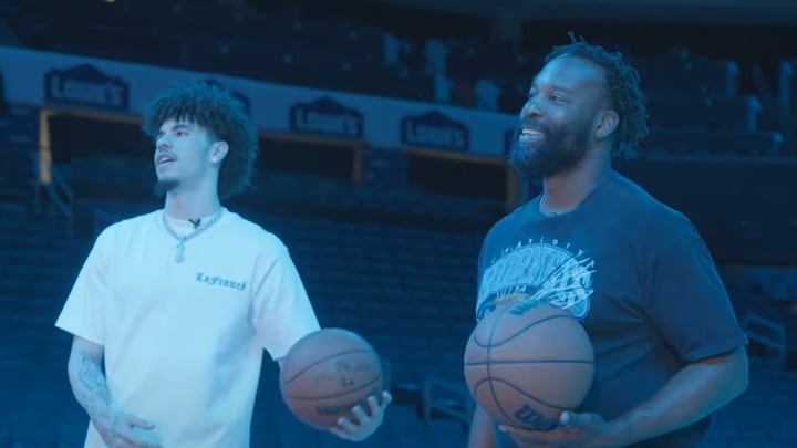 Baron Davis Shares Eye Opening Stories About Draft Night and LaMelo Ball Baron Davis Shares Eye Opening Stories About Draft Night and LaMelo Ball