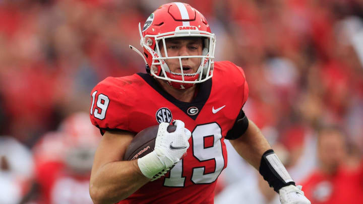 AP top 25 poll: Vols tumble, Oregon rises in college football rankings for Week 4