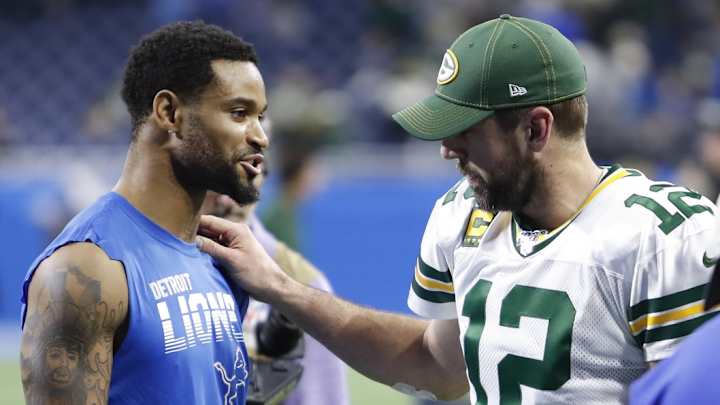 Aaron Rodgers Injury: MetLife Field is ‘Trash!’ - Eagles’ Darius Slay
