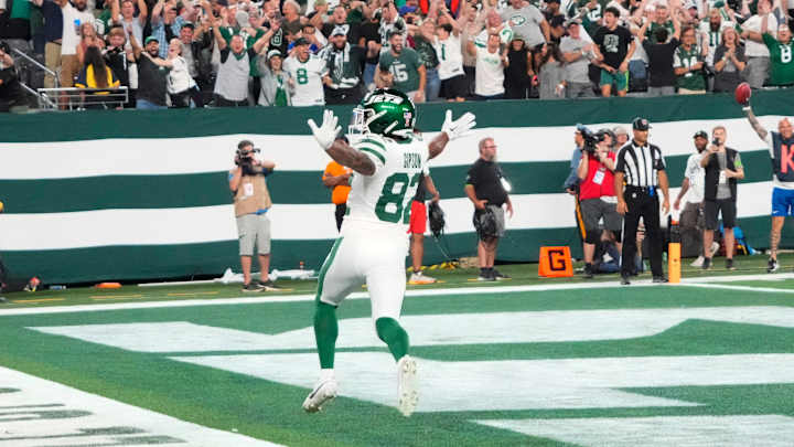 NFL World Crushed Bills Punter for Effort on Jets’ Game-Winning Punt Return NFL World Crushed Bills Punter for Effort on Jets’ Game-Winning Punt Return