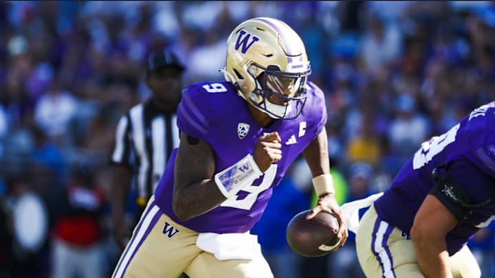 Pac-12 Bowl Projections: USC, Washington Are CFP Possibilities Pac-12 Bowl Projections: USC, Washington Are CFP Possibilities