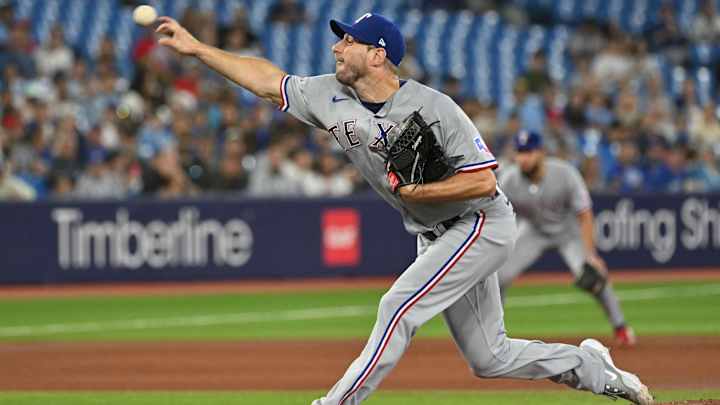Rangers’ Max Scherzer Leaves Game Early With Apparent Injury