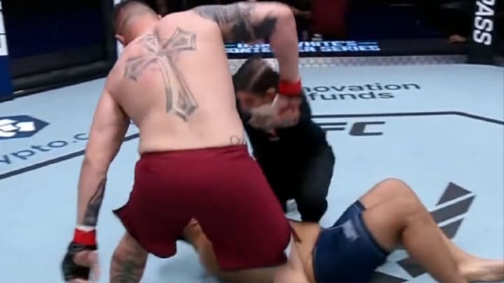 VIDEO: Heavyweight Kickboxer Wins UFC Contract With Massive One-Shot KO