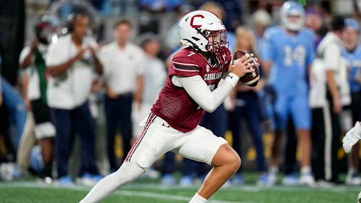 Offensive Players to Watch From South Carolina Versus Georgia