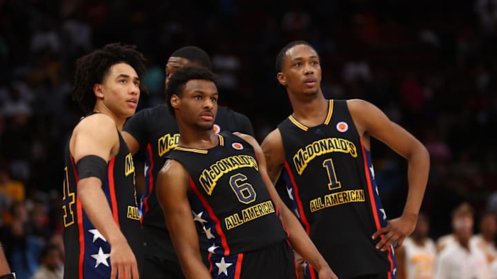 Executive Convinced Lakers Add No-Brainer Prospect... If They Trade Into 2024 Draft Executive Convinced Lakers Add No-Brainer Prospect... If They Trade Into 2024 Draft