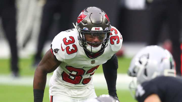 Former Buccaneers Safety Jordan Whitehead Shines in NFL Week 1