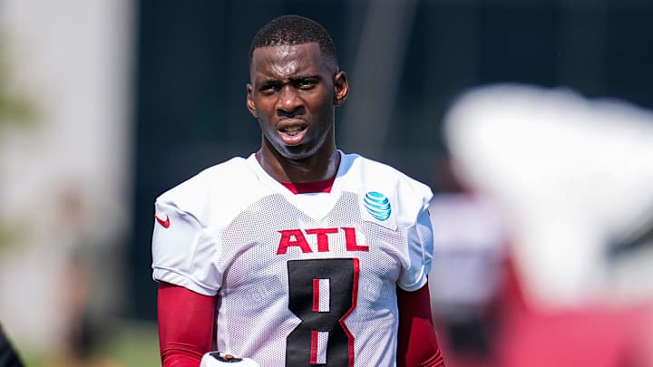 Dez Bryant Makes Emphatic Plea to Cowboys to Trade for Kyle Pitts