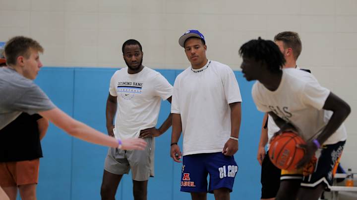 WATCH: Grizzles Star Makes Appearance at Memphis Football Game