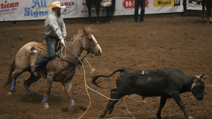 Begay and Todd Win Big at Pendleton Round-up