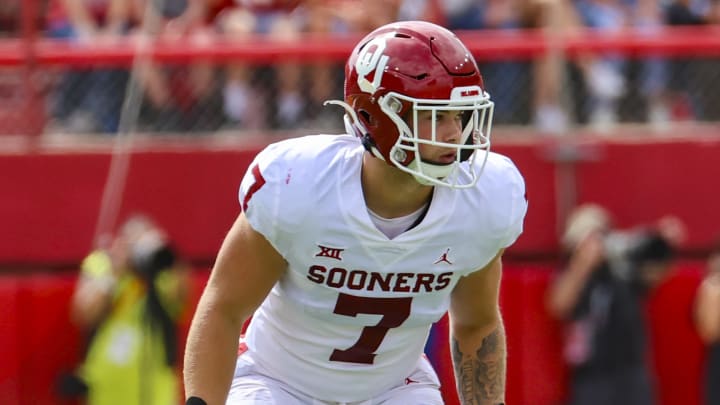 Oklahoma Linebacker Jaren Kanak Back at Practice Monday
