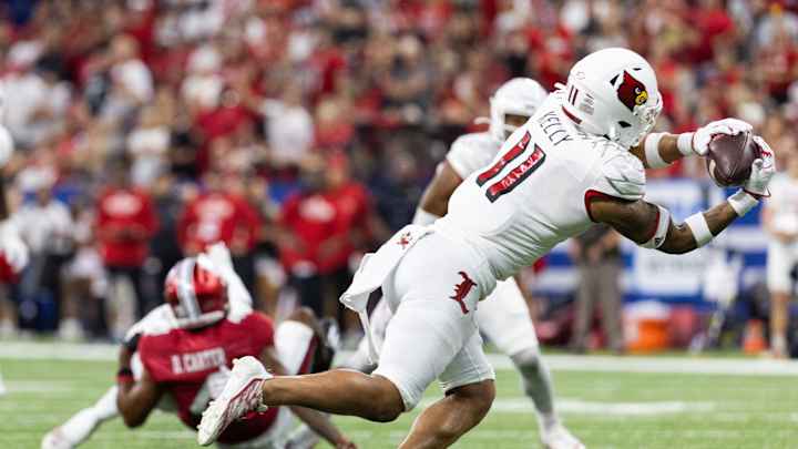 Louisville's Defense Comes Up Big in Victory Over Indiana