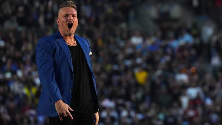 Colorado Women’s Soccer Players School Pat McAfee in Trick Shot Competition