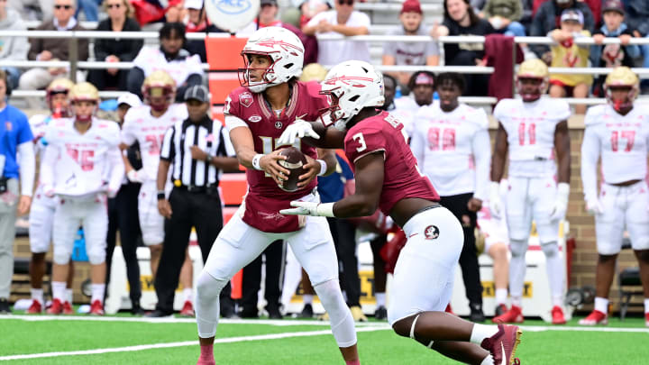 BREAKING: FSU Starting Quarterback Jordan Travis Injured In First Half Against Boston College