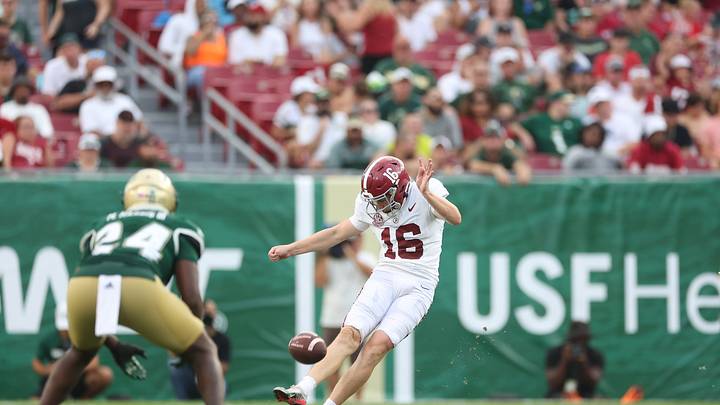 Two Alabama Stars Named Finalist For Individual Awards