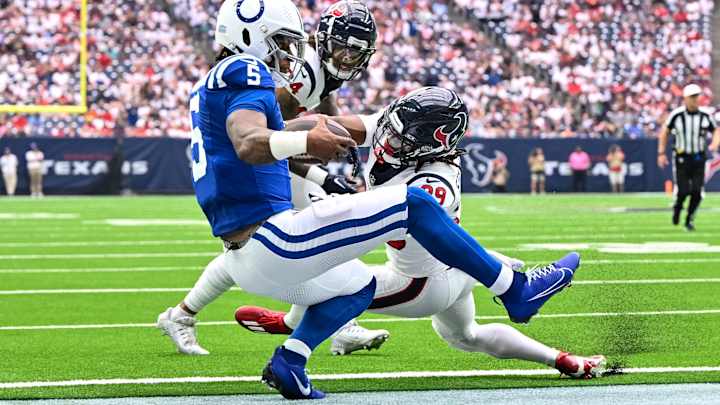 Colts' Anthony Richardson Leaves Game vs. Texans