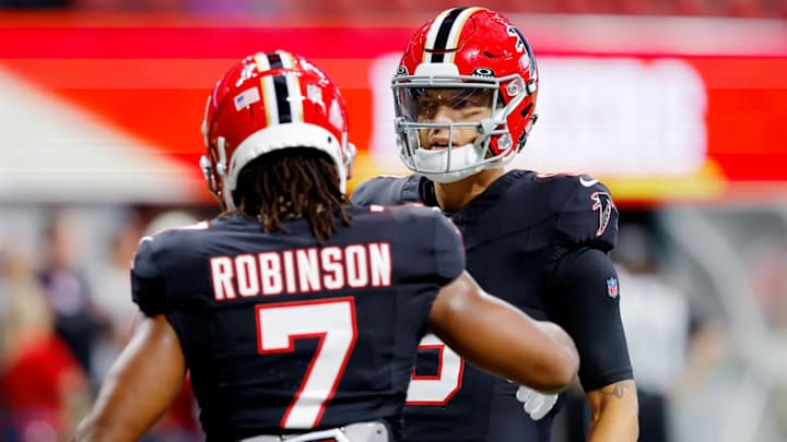 Falcons Erase 12-Point Deficit, Beat Packers as Desmond Ridder, Bijan Robinson Shine Falcons Erase 12-Point Deficit, Beat Packers as Desmond Ridder, Bijan Robinson Shine