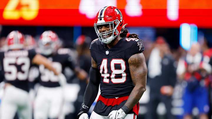 Falcons LB Bud Dupree Has Lots to Play for in Week 18
