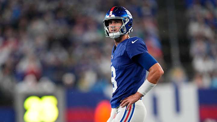 NFL Fans Crushed the Giants After Their Embarrassing Scoreless Start to the Season