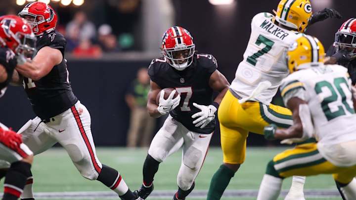 As Usual, Packers’ Defense Gets Run Over In Loss to Falcons