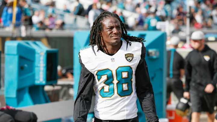 Ex-Jaguars DB Sergio Brown Missing, Mother Found Deceased