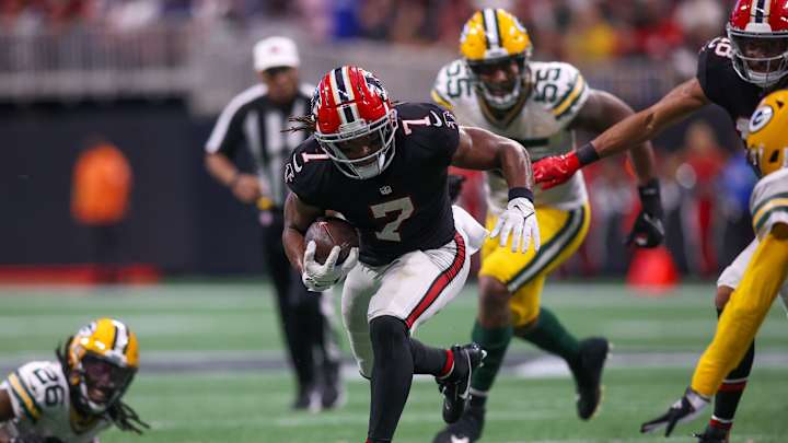Falcons Show 'A Lot of Belief' in Bijan During Win vs. Packers Falcons Show 'A Lot of Belief' in Bijan During Win vs. Packers