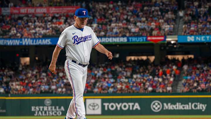 Texas Rangers Manager Bruce Bochy Out of Answers, Lacks 'Magic Wand'