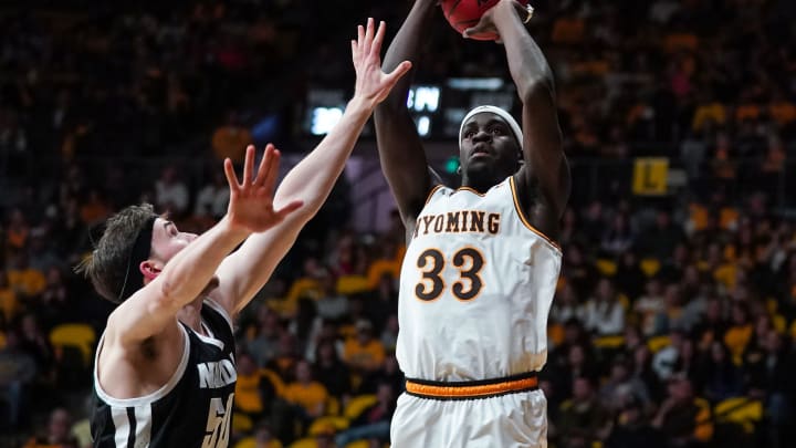 Will Gonzaga's Graham Ike be one of the country's best centers in 2023-24?